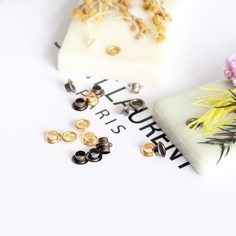Candle Wax Buttonhole Kit 5mm/ - огляд і ціна Beeswax Taper Candle